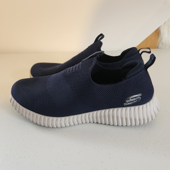 Skechers Mens Slip On Running Shoes Sneakers Navy Blue Size 7 Memory Foam 52649 - Picture 4 of 8